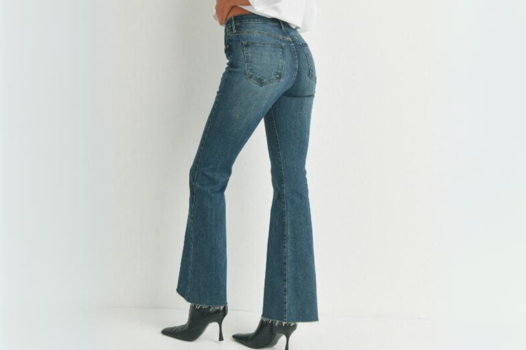 Shop women's denim jeans & jeggings made in the USA. Flattering American-made denim styles for every figure and occasion.