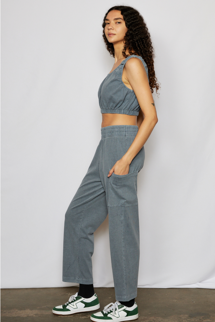Gia Pant