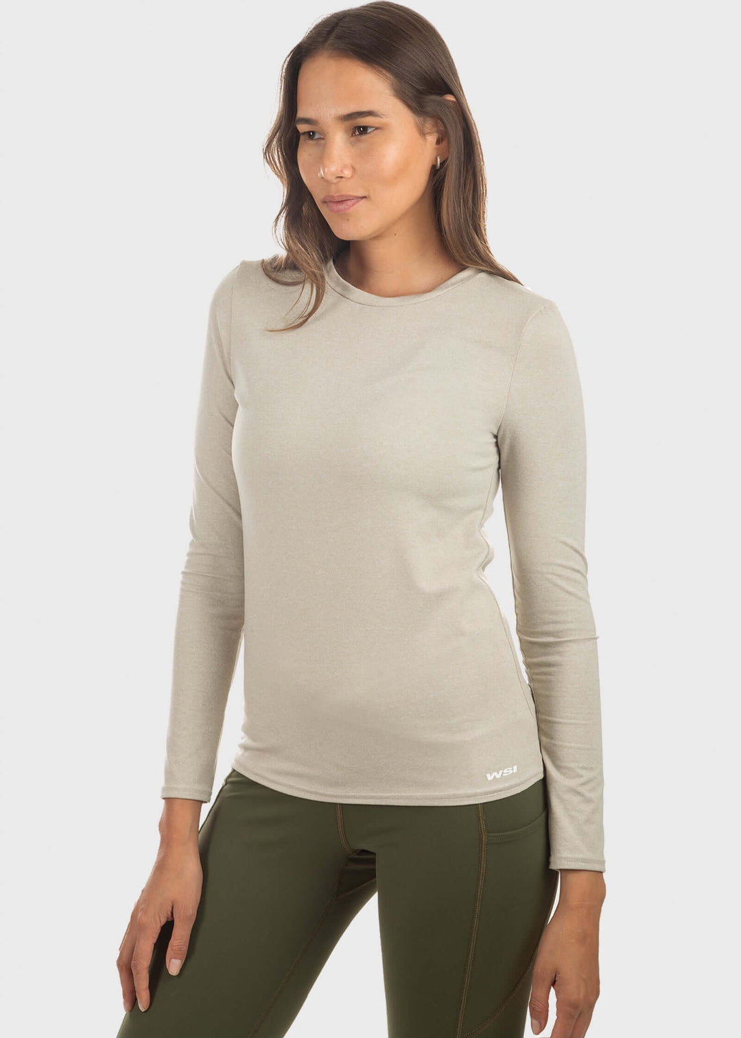 Super soft SoftTech™ Pro Relaxed fit, crew neck Lightweight &amp; breathable fabric 4-way stretch Built-in UPF 50 for sun protection Perfect workout top or casual wear