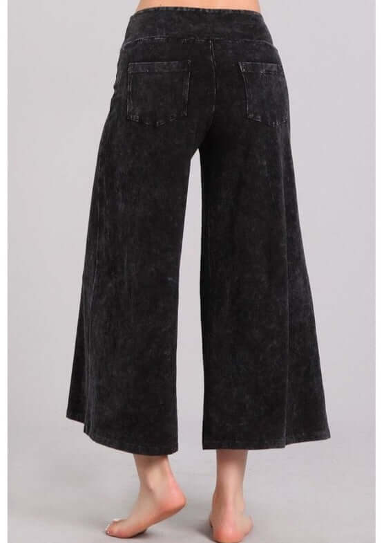 Ladies Super Soft Mineral Washed Gaucho Pants in Black | Made in USA | Chatoyant Style
