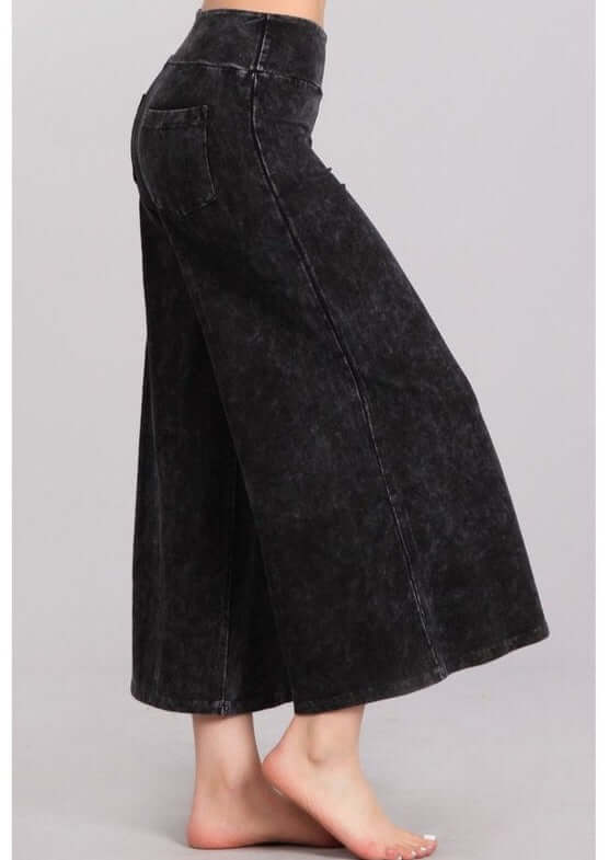 Ladies Super Soft Mineral Washed Gaucho Pants in Black | Made in USA | Chatoyant Style