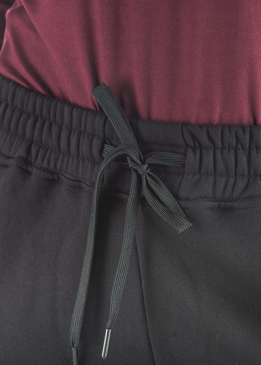 WSI Sportswear - Experience unmatched comfort with the Highland Fleece Sweatpant, crafted in USA from a durable 14-ounce mid-weight fleece. Designed for a loose fit and featuring ribbed cuffs, these sweatpants offer both warmth and a secure fit