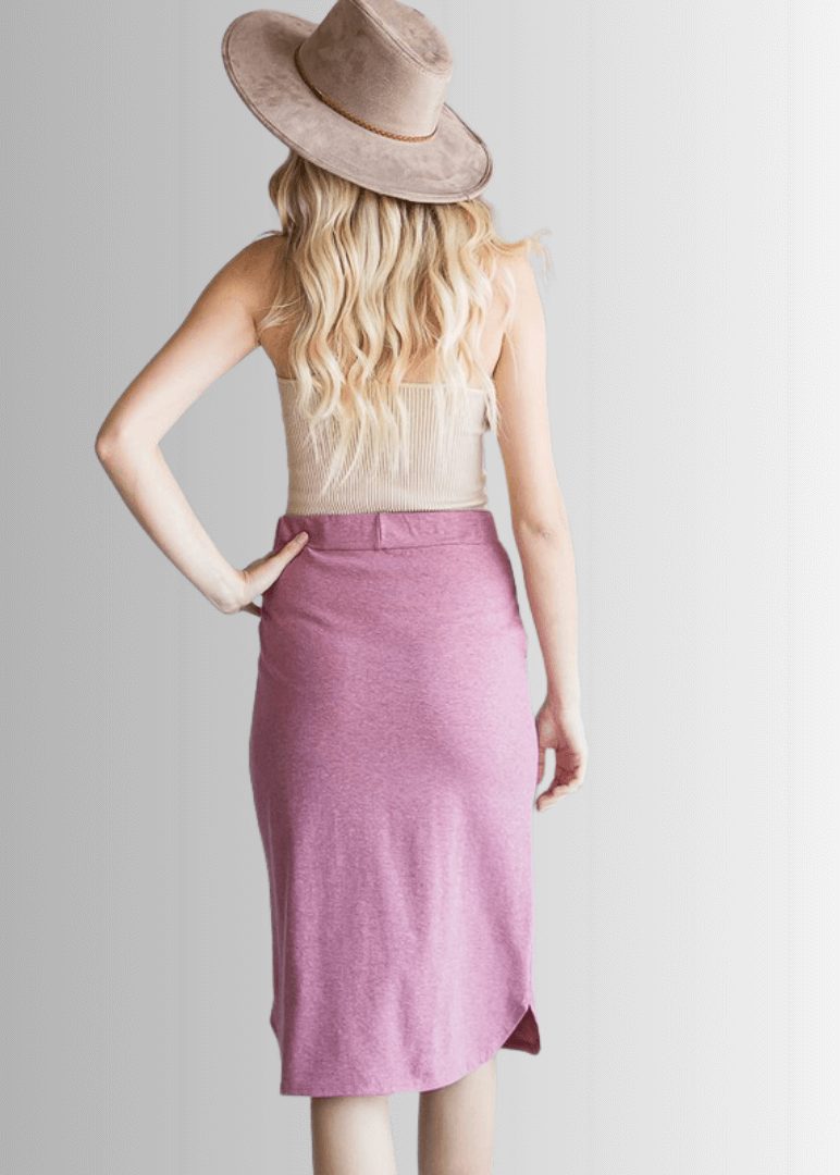 Look stylish and feel comfortable in this USA-made Casual Cotton Knee Length Skirt in Heather Marsala | Classy Cozy Cool Women&