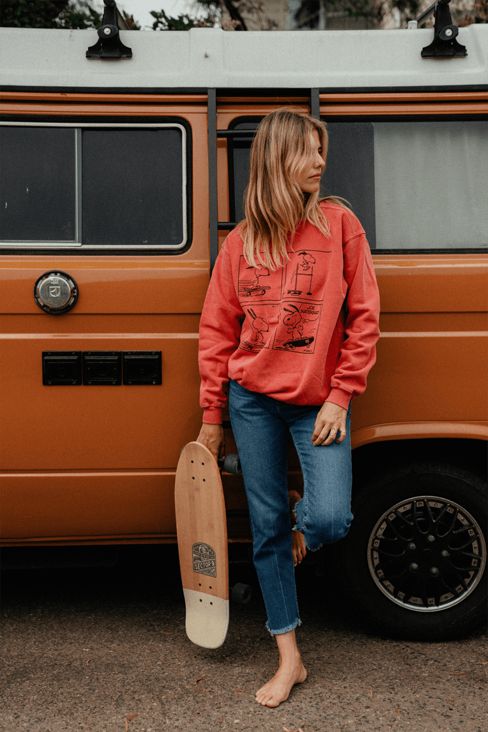 Embrace sustainable charm with our Vintage Snoopy Sweatshirt, part of our Peanuts Sweatshirts collection. Featuring Snoopy&