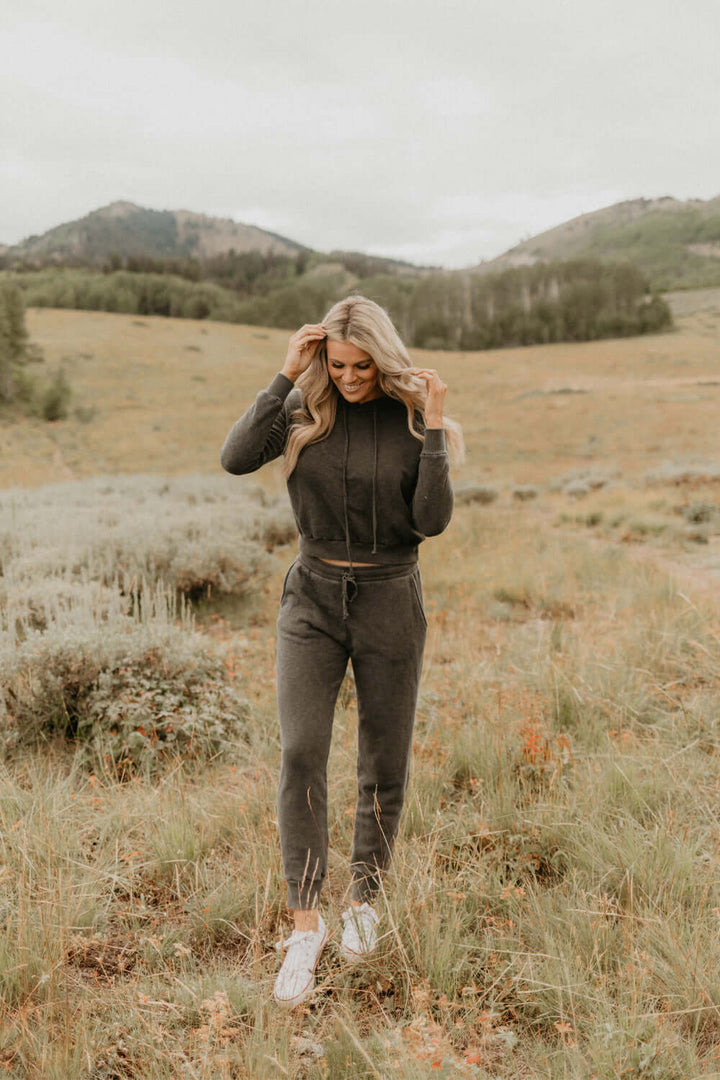 This vintage inspired cropped hoodie is made from light-weight 100% organic cotton. Wear this on a cozy coffee date on an overcast day or a movie night in with friends.  100% Organic Cotton Made in USA