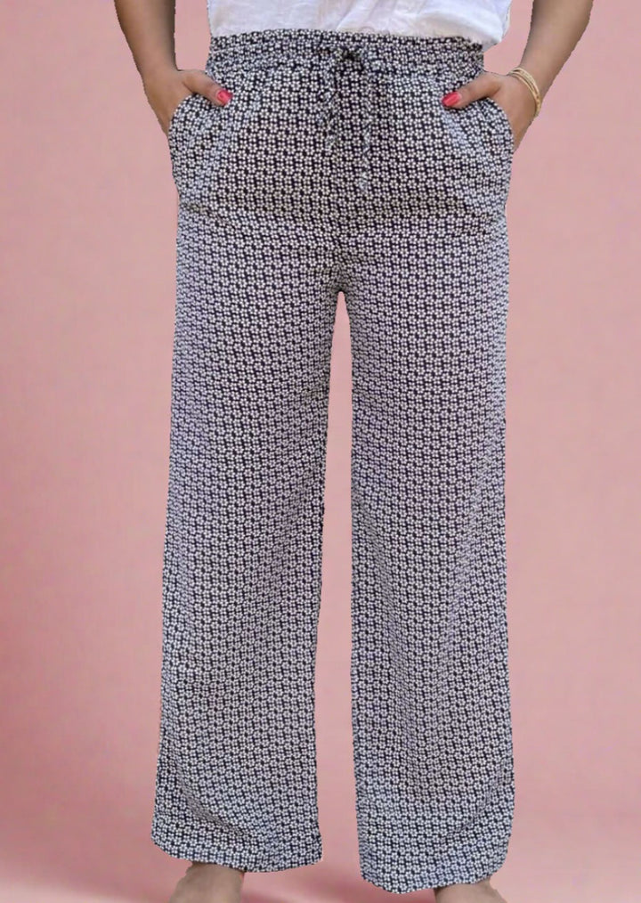 If She Loves Ladies Vintage Flower Pattern Relaxed Fit Pull-On Style Pants with Elastic Waist in Navy &amp; White | Made in USA | Women&