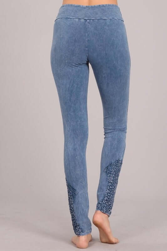 Chatoyant Light Denim Mineral Washed Jeggings with Crochet Ankle Detail Hem Style