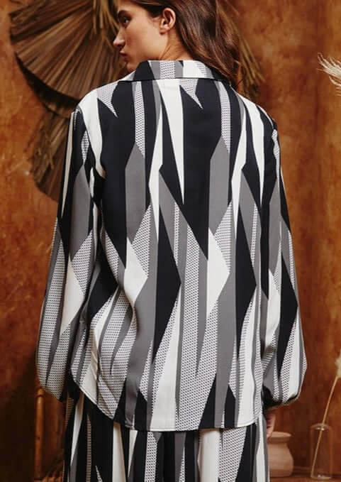 Brand: Bucket List | Black, White &amp; Gray Geometric Design Dressy Button Down Blouse | Style 